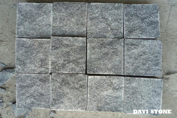 Cubes Dark Grey Granite G654 Top Natural Split others sawn 10x10x6cm - Dayi Stone
